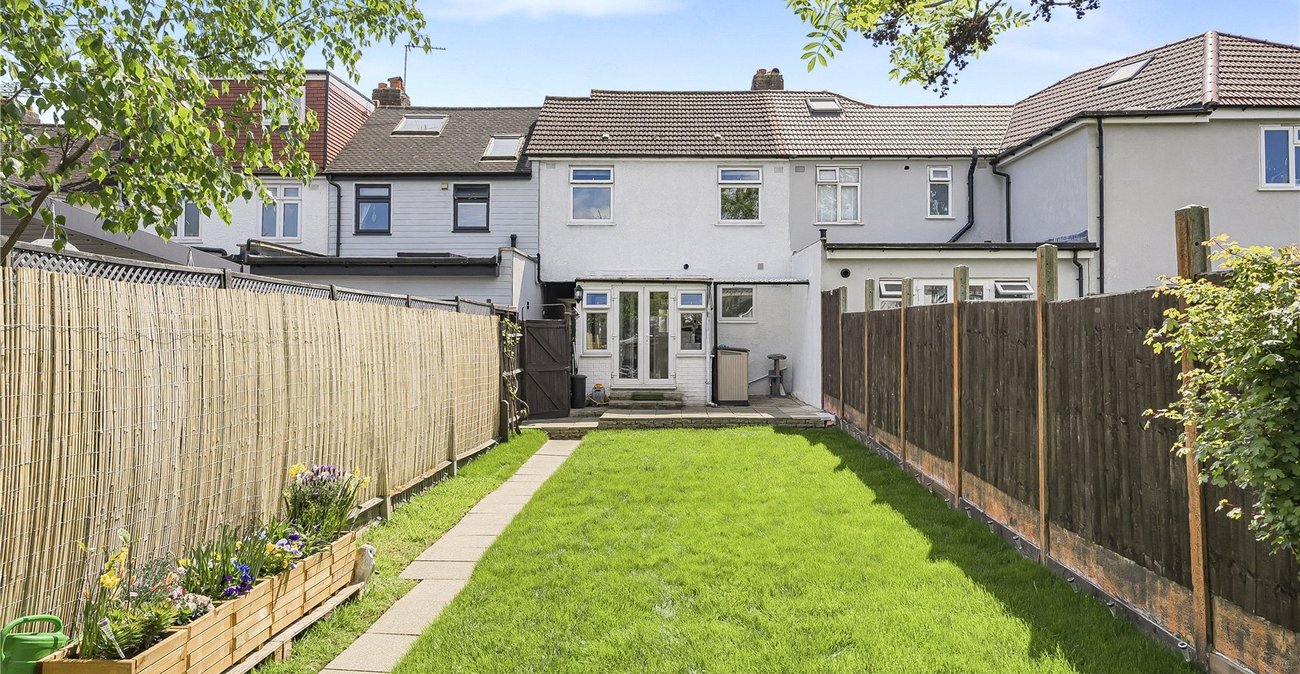 3 bedroom house for sale in South Welling | Robinson Jackson
