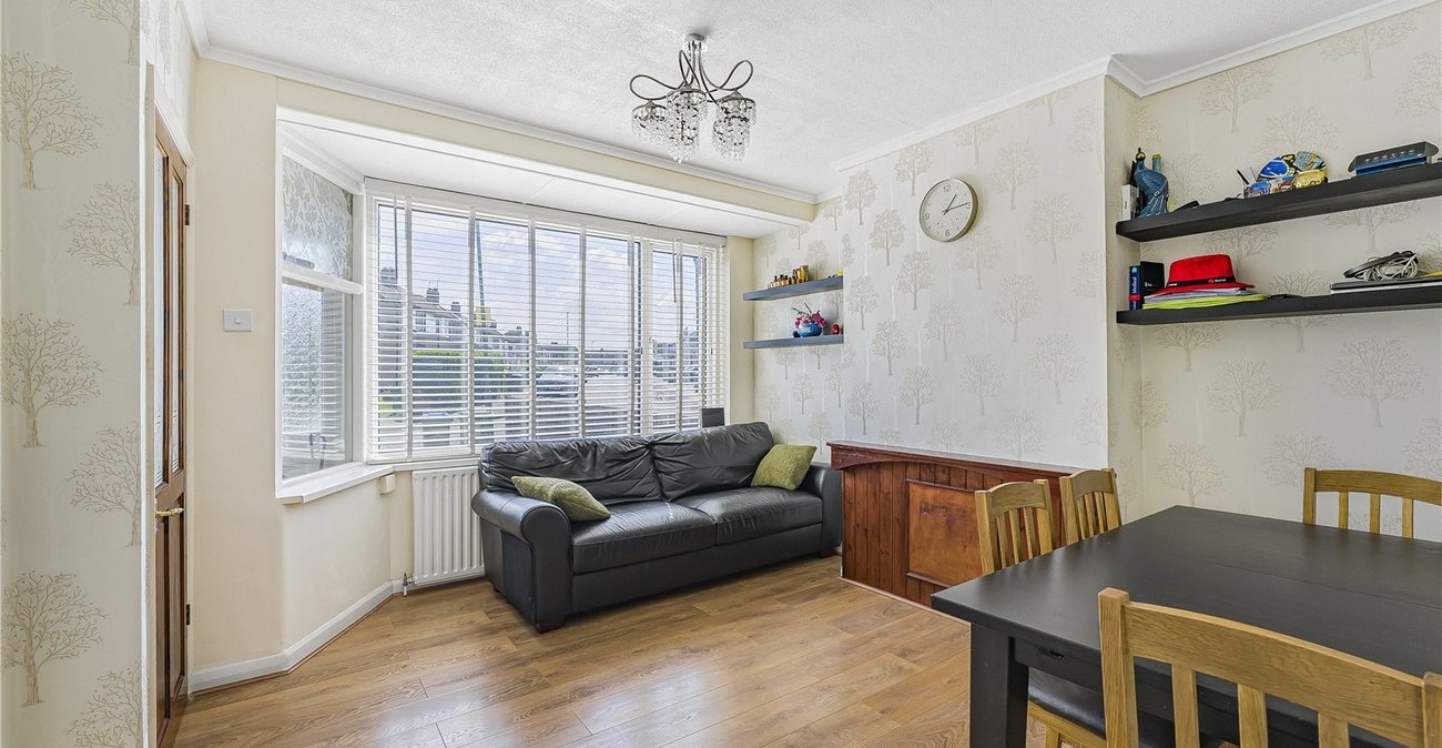 3 bedroom house for sale in South Welling | Robinson Jackson
