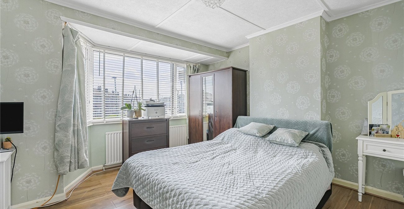 3 bedroom house for sale in South Welling | Robinson Jackson