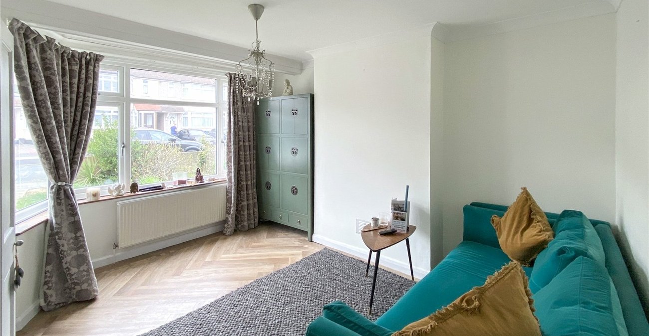 3 bedroom house for sale in Welling | Robinson Jackson