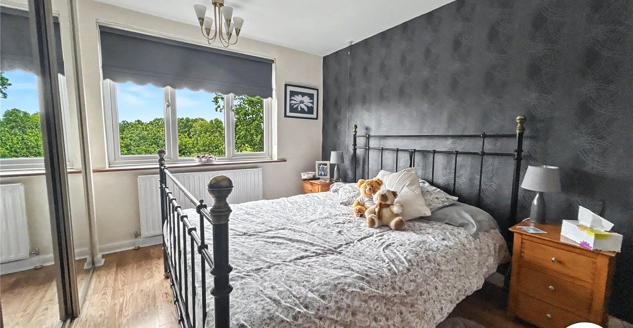 4 bedroom house for sale in Welling | Robinson Jackson