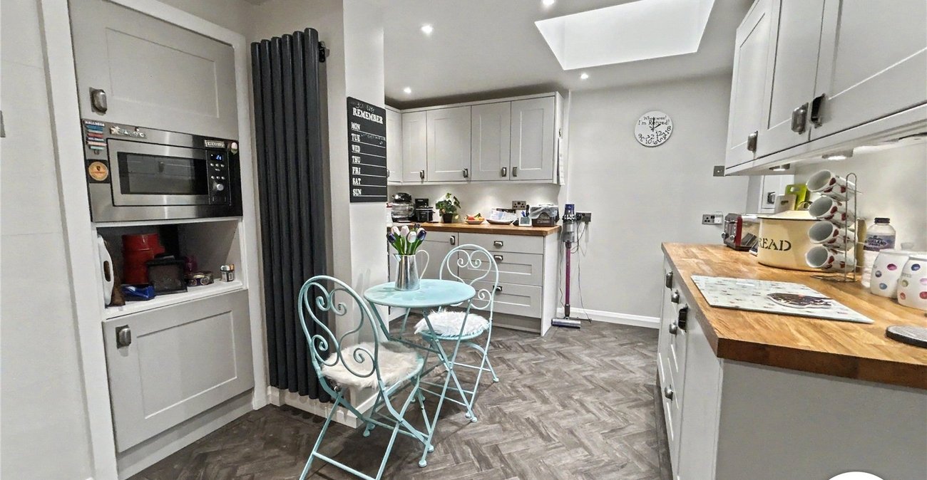 4 bedroom house for sale in Welling | Robinson Jackson