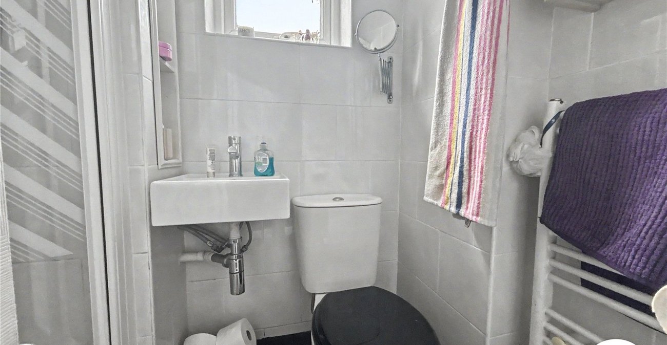 4 bedroom house for sale in Welling | Robinson Jackson