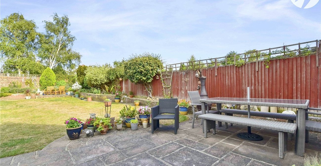 4 bedroom house for sale in West Dartford | Robinson Jackson