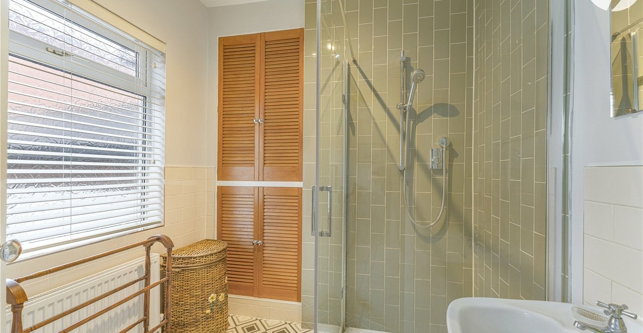 4 bedroom house for sale in West Dartford | Robinson Jackson