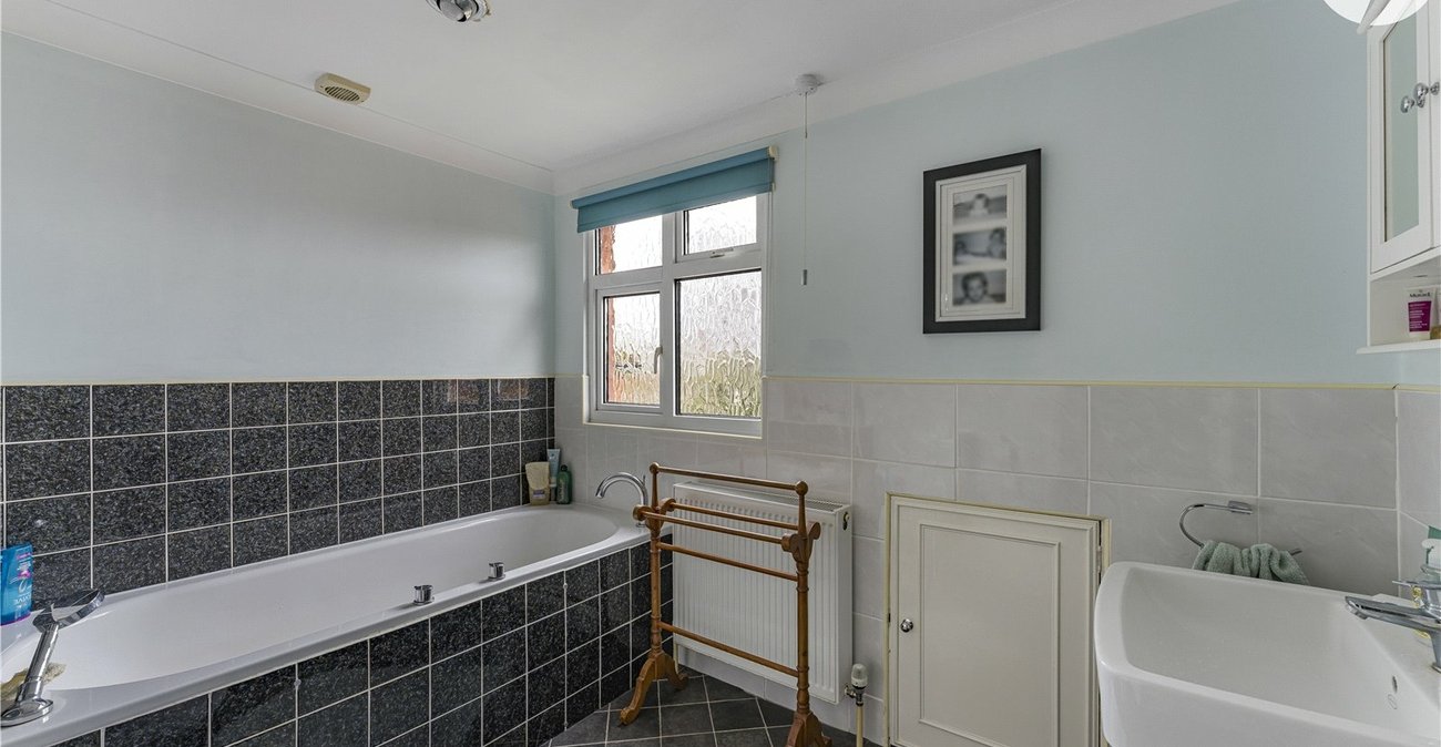 4 bedroom house for sale in West Dartford | Robinson Jackson