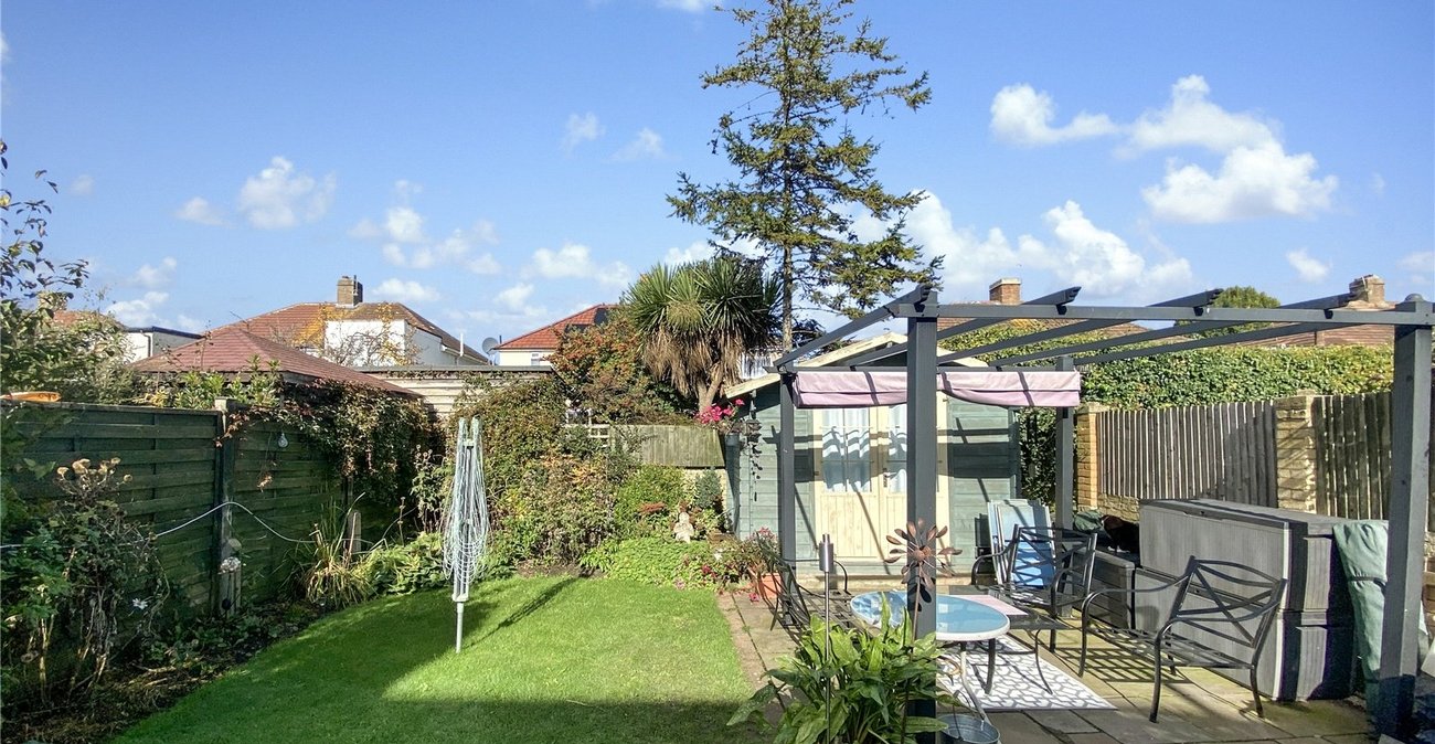 4 bedroom house for sale in Sidcup | Robinson Jackson