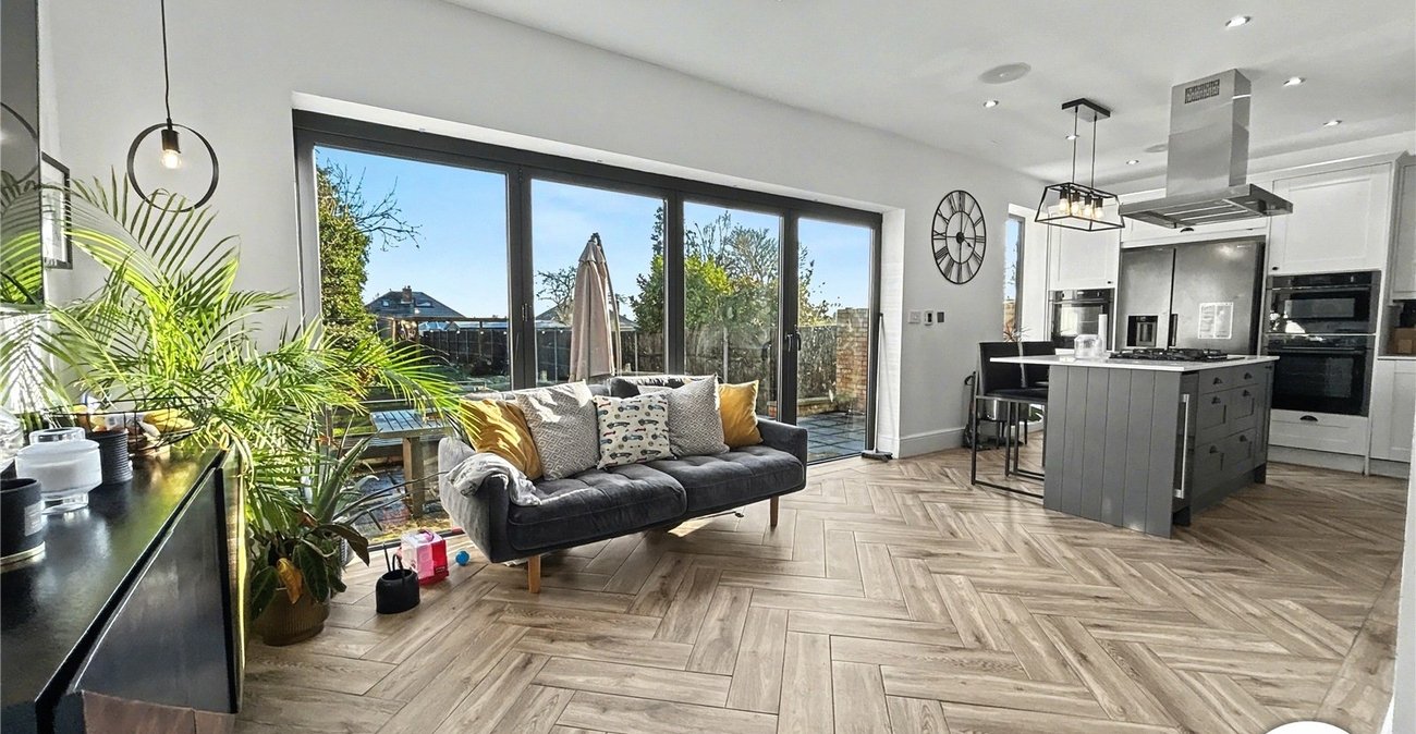 4 bedroom house for sale in Sidcup | Robinson Jackson