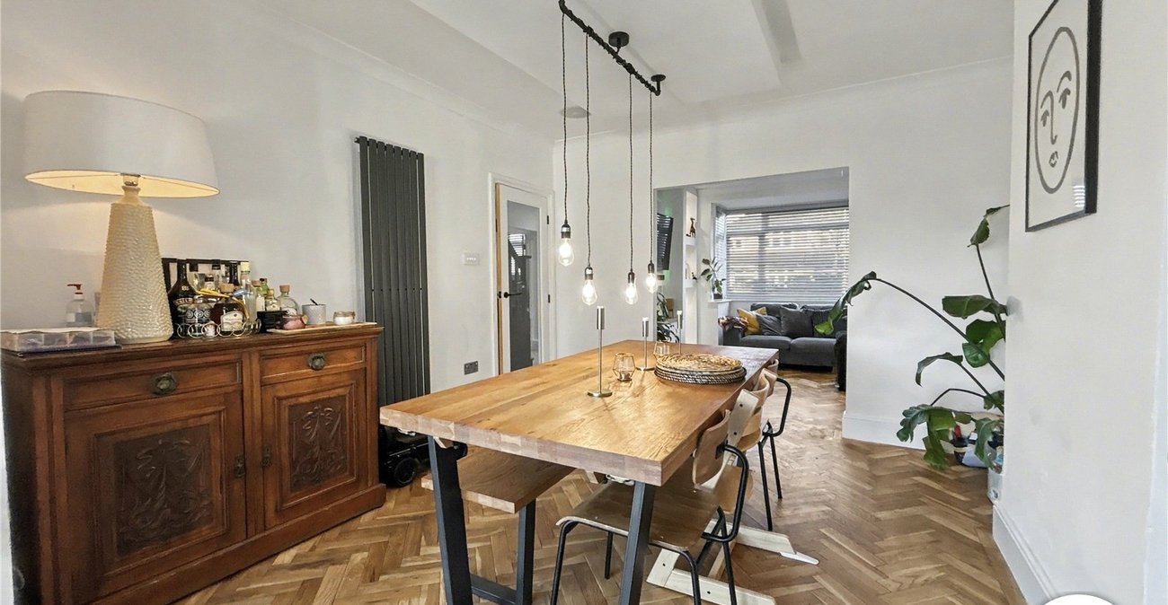 4 bedroom house for sale in Sidcup | Robinson Jackson