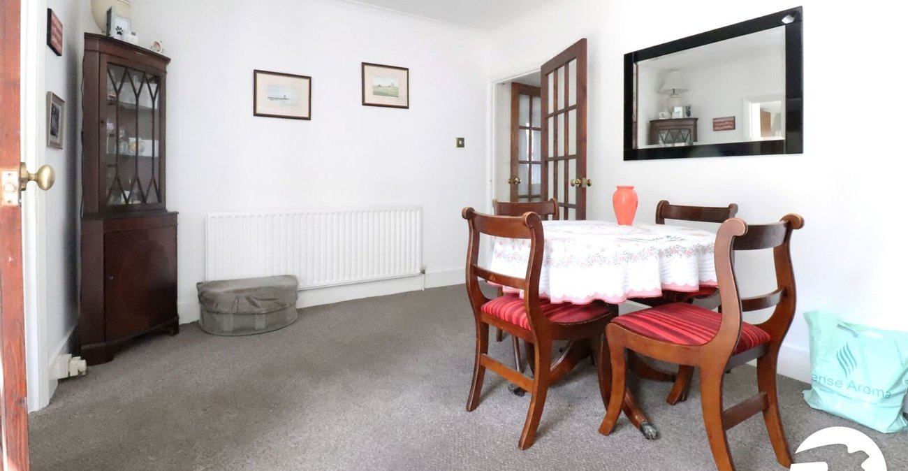 2 bedroom house for sale in Belvedere | Robinson Jackson