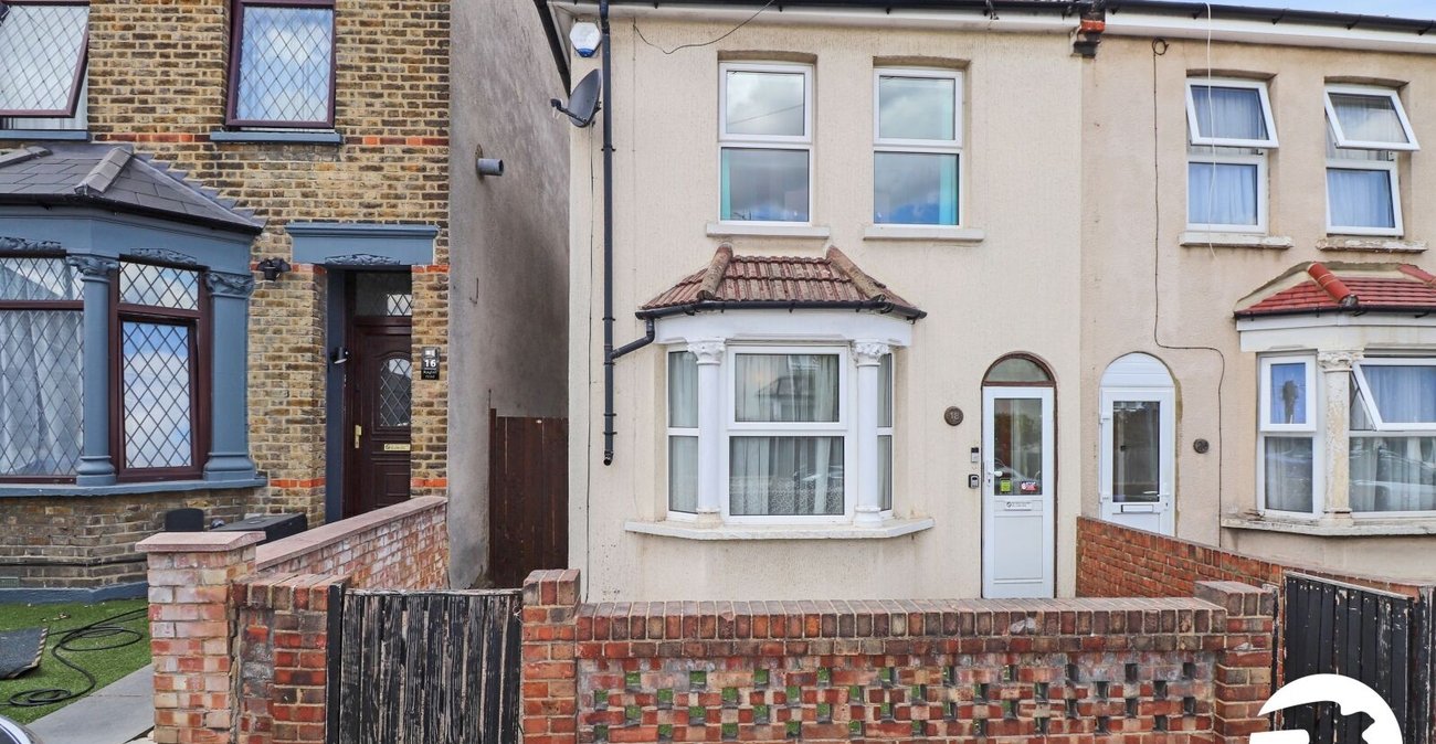 2 bedroom house for sale in Belvedere | Robinson Jackson