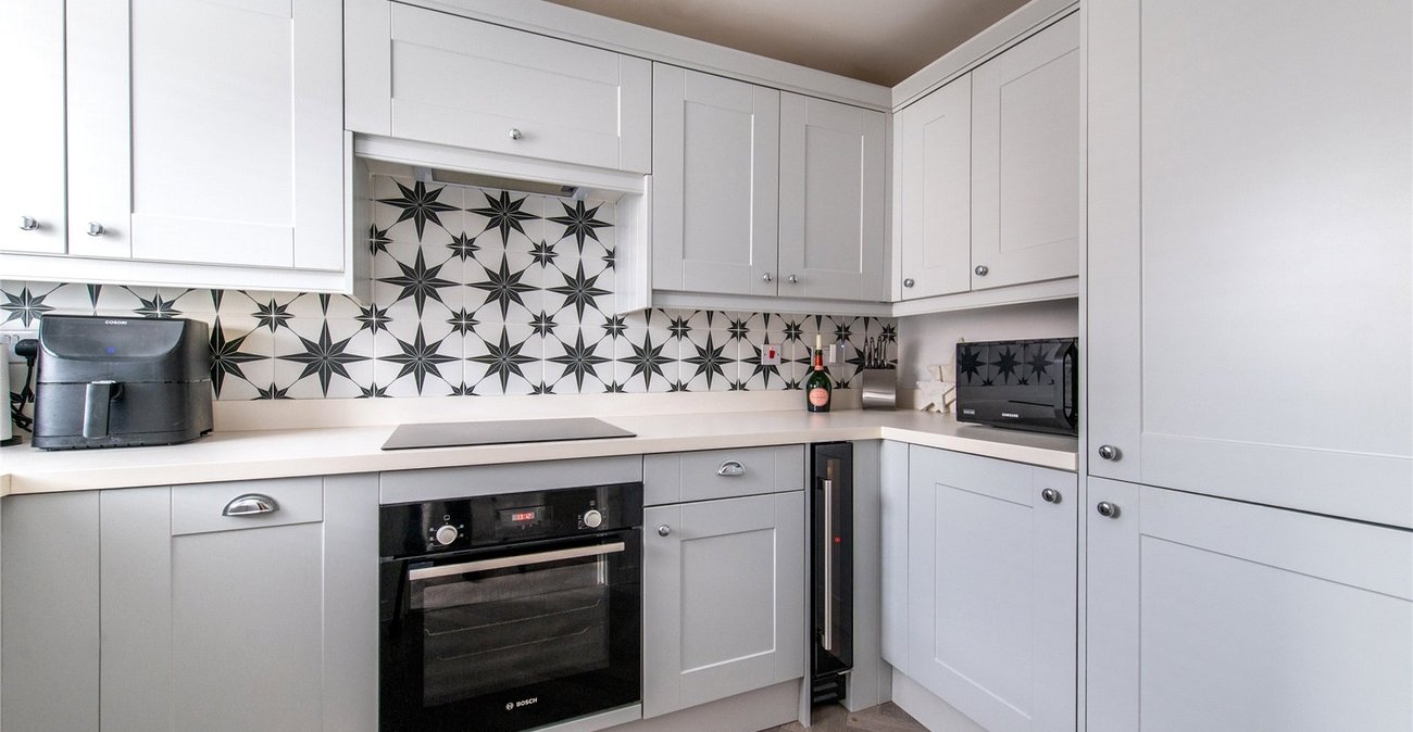 2 bedroom house for sale in Boughton Monchelsea | Robinson Michael & Jackson