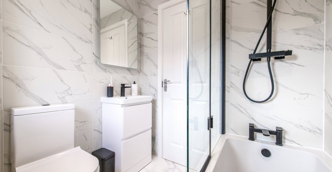 2 bedroom house for sale in Boughton Monchelsea | Robinson Michael & Jackson