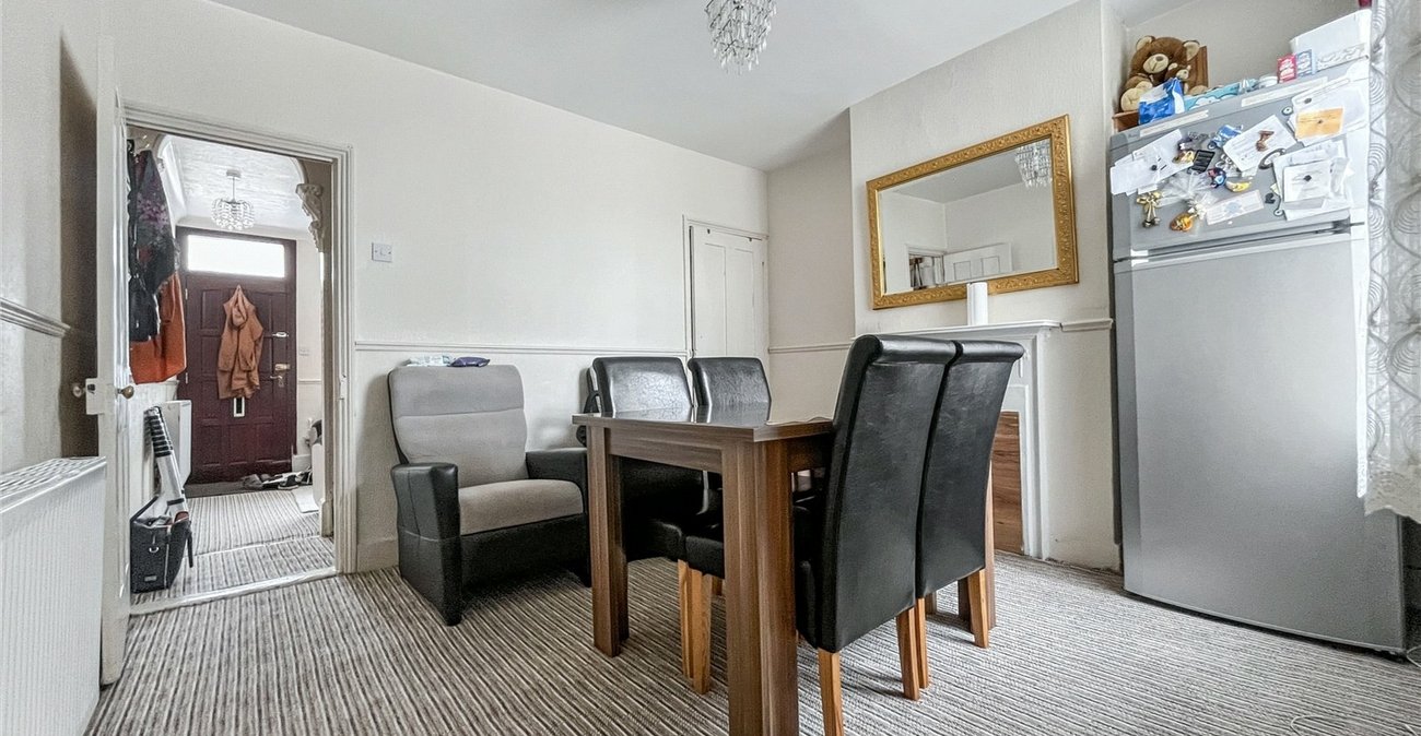 2 bedroom house for sale in Gillingham | Robinson Michael & Jackson