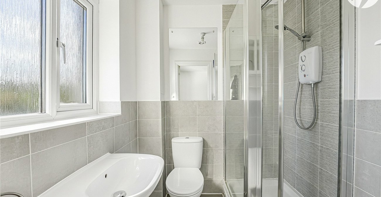 3 bedroom house for sale in Dartford | Robinson Jackson