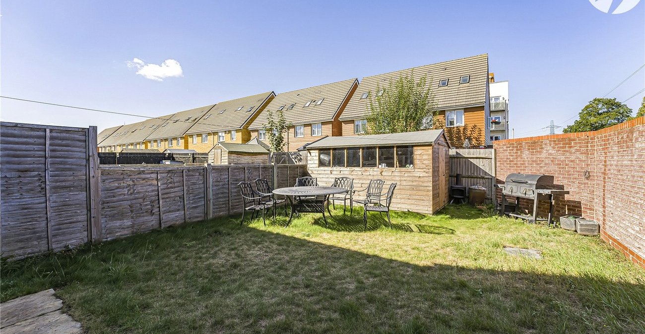 3 bedroom house for sale in Dartford | Robinson Jackson