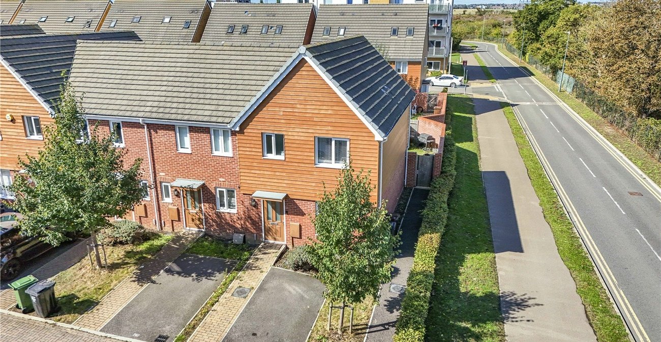 3 bedroom house for sale in Dartford | Robinson Jackson