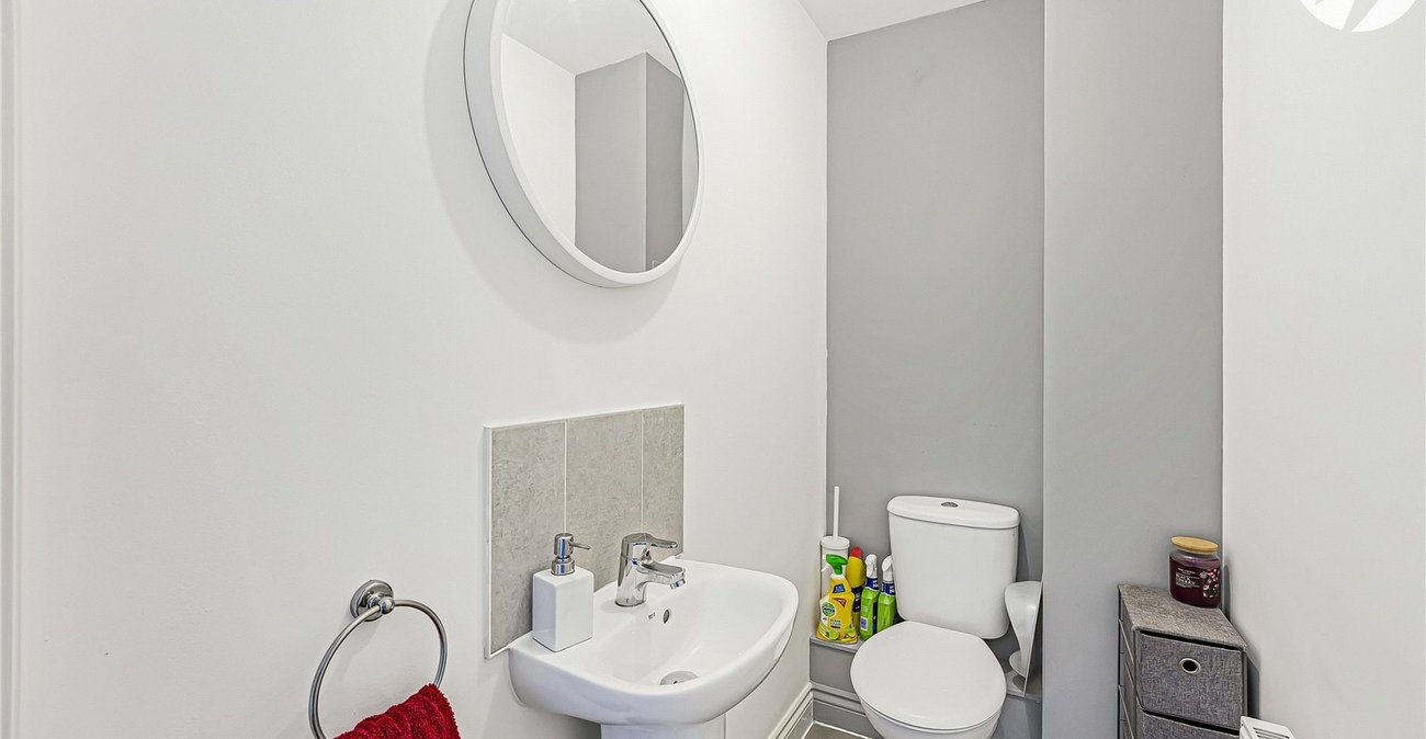 3 bedroom house for sale in Dartford | Robinson Jackson