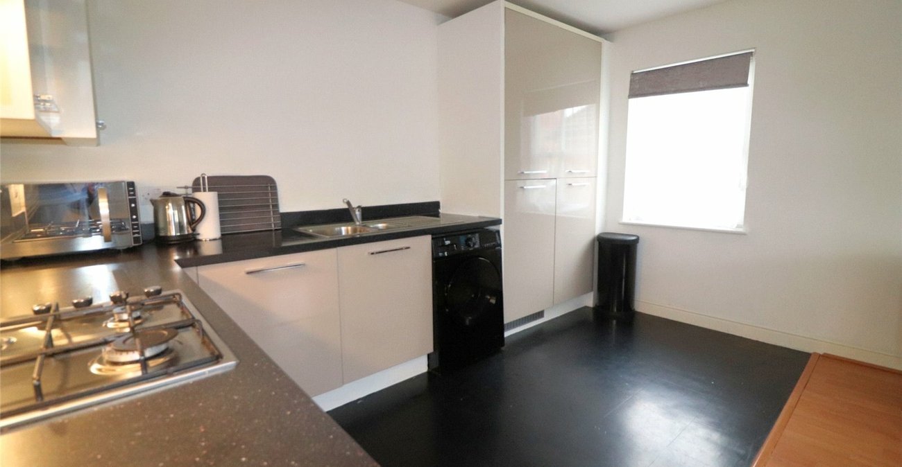 2 bedroom property for sale in Erith | Robinson Jackson