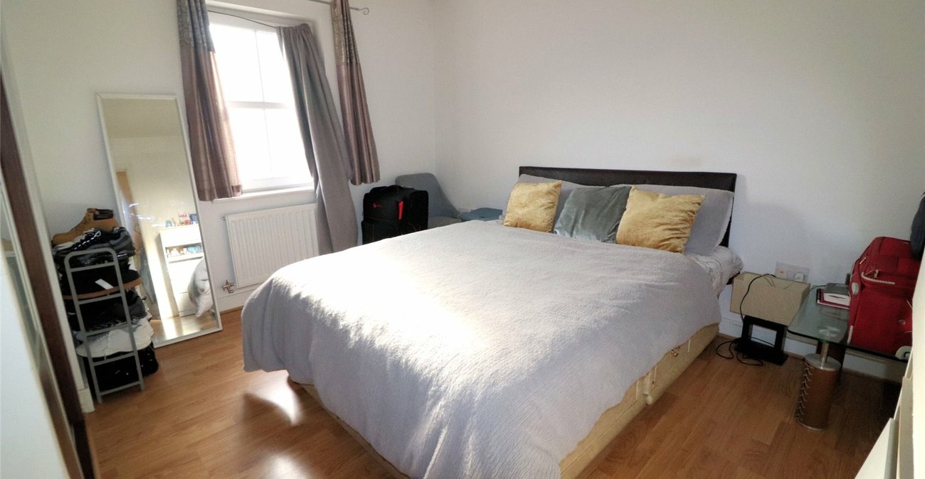 2 bedroom property for sale in Erith | Robinson Jackson