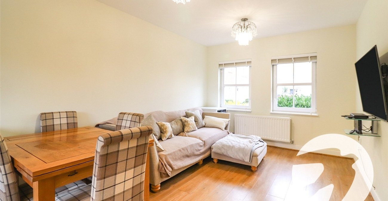 2 bedroom property for sale in Erith | Robinson Jackson