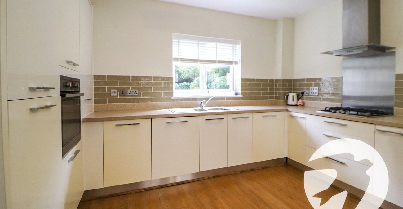 2 bedroom property for sale in Erith | Robinson Jackson