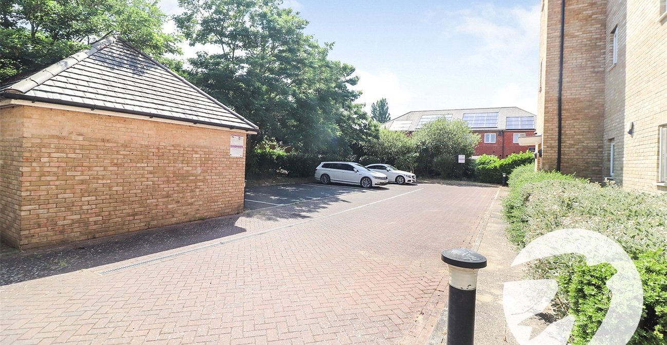 2 bedroom property for sale in Erith | Robinson Jackson