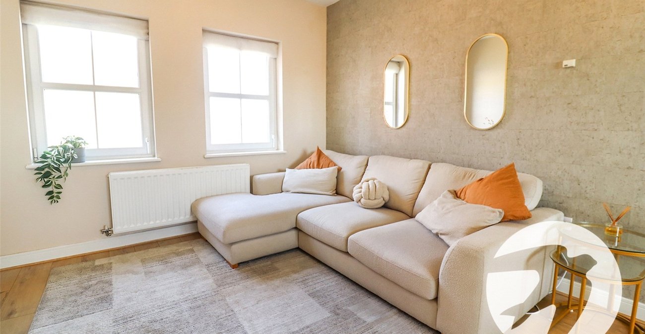 2 bedroom property for sale in Erith | Robinson Jackson