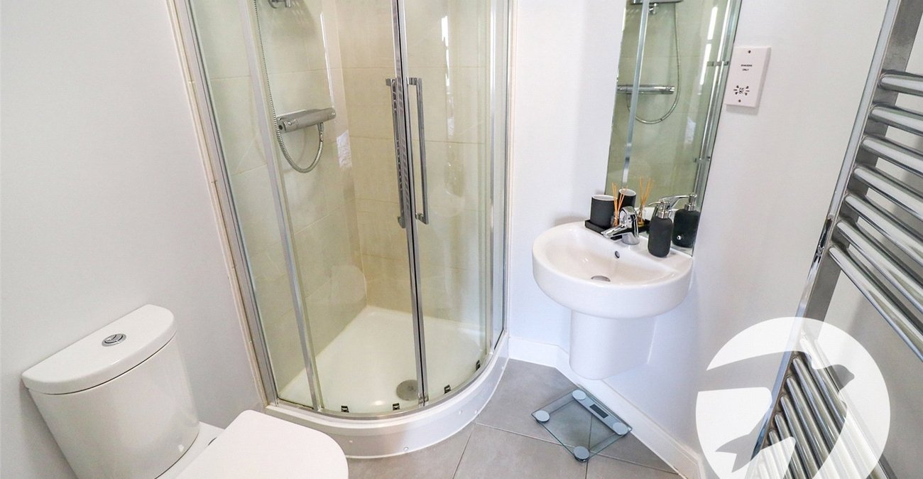 2 bedroom property for sale in Erith | Robinson Jackson