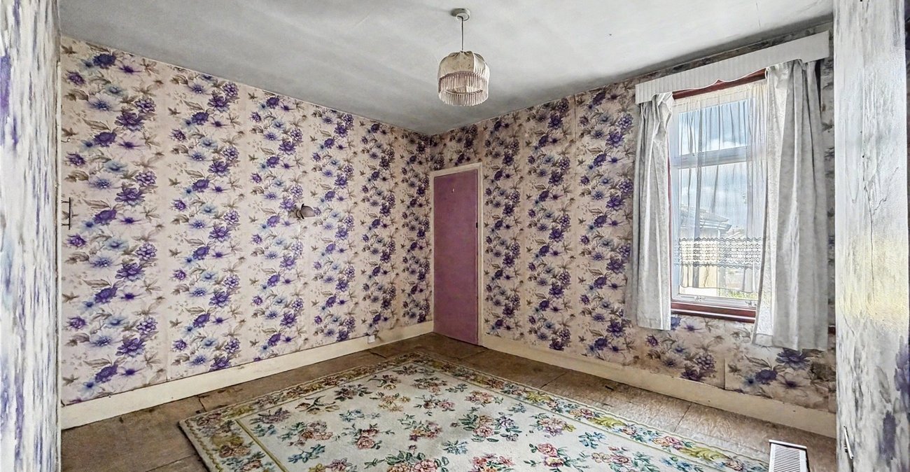 3 bedroom house for sale in Gillingham | Robinson Michael & Jackson