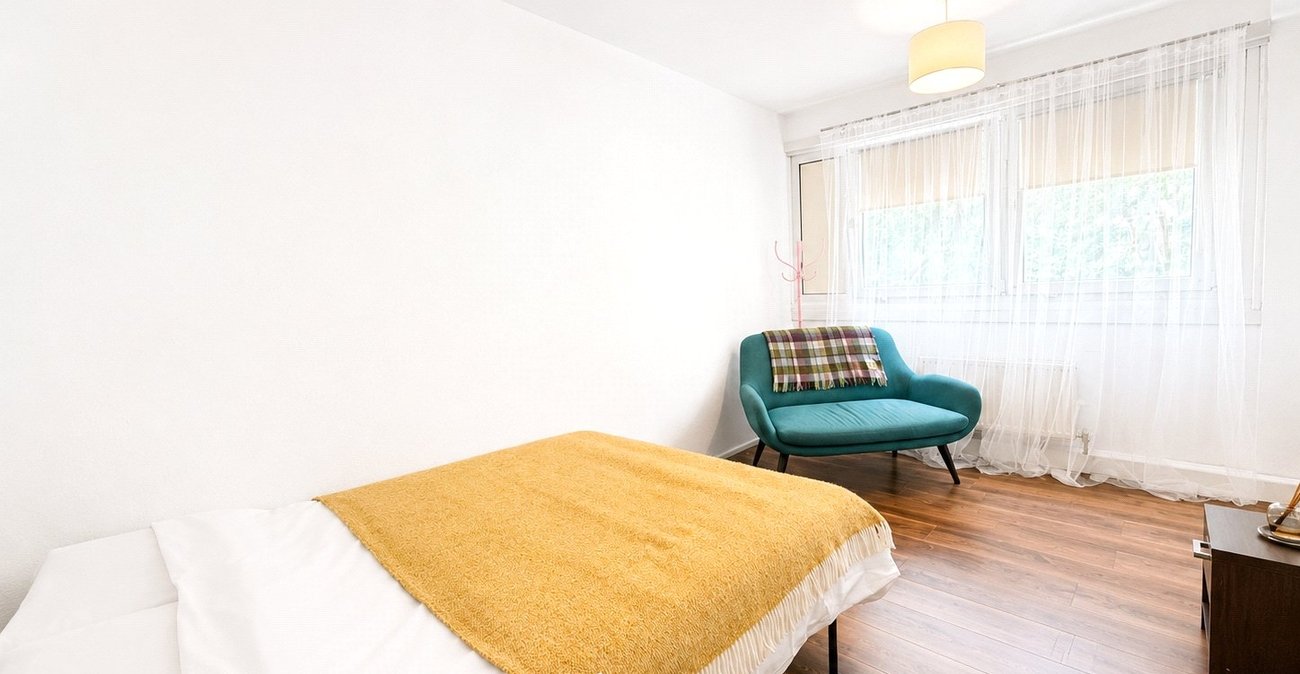 5 bedroom property for sale in London | Robinson Jackson