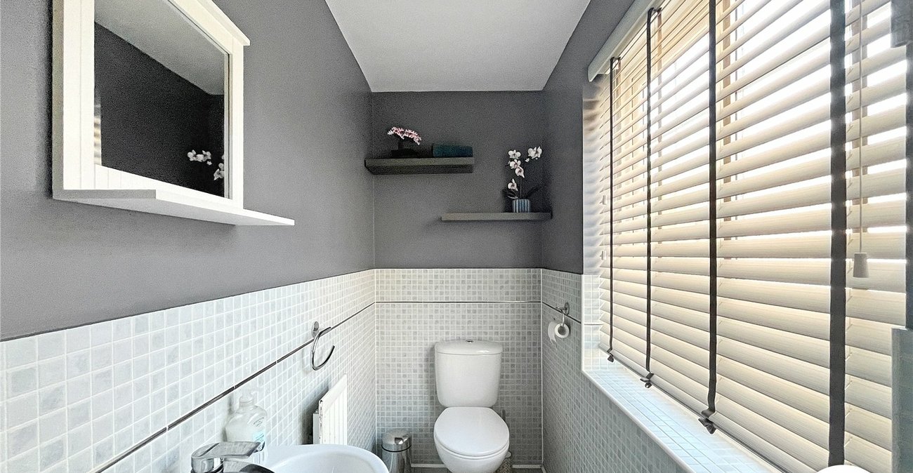 6 bedroom house for sale in Sittingbourne | Robinson Michael & Jackson