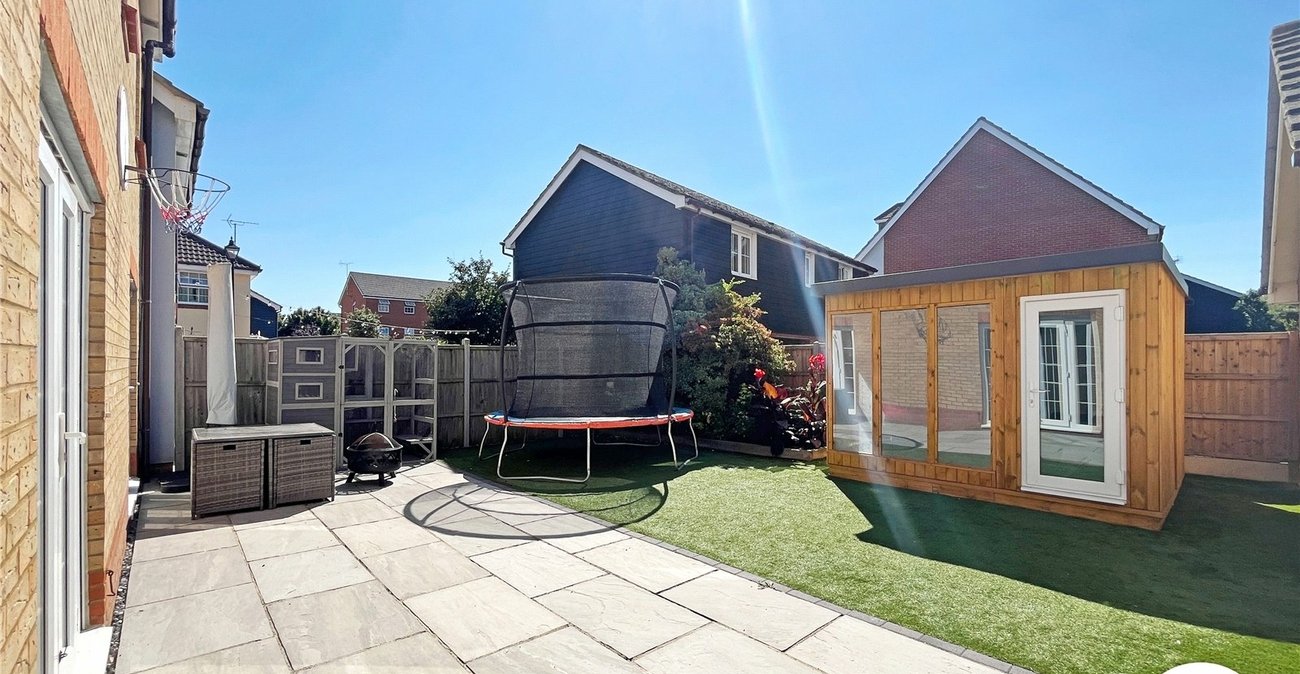 6 bedroom house for sale in Sittingbourne | Robinson Michael & Jackson