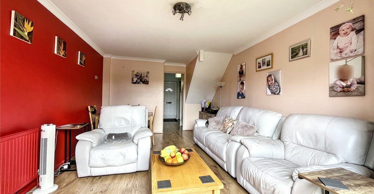 2 bedroom house for sale in Chatham | Robinson Michael & Jackson