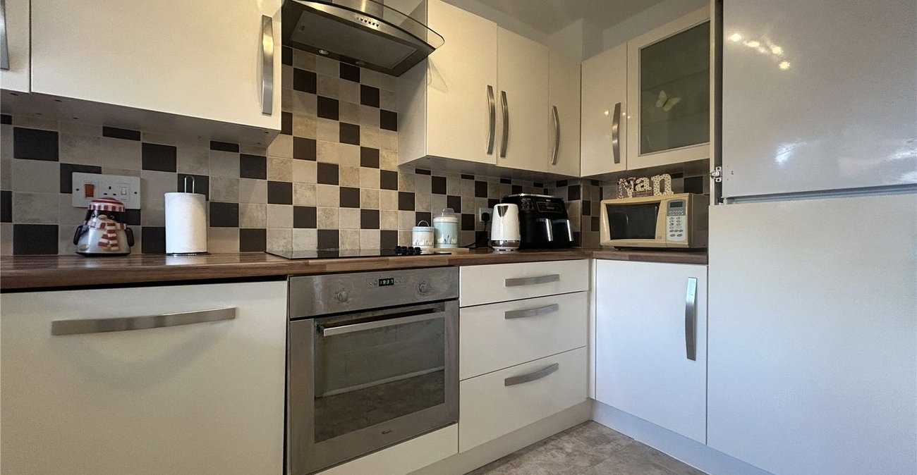 2 bedroom house for sale in Princes Park | Robinson Michael & Jackson