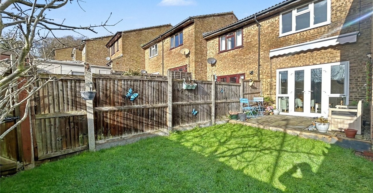 2 bedroom house for sale in Princes Park | Robinson Michael & Jackson