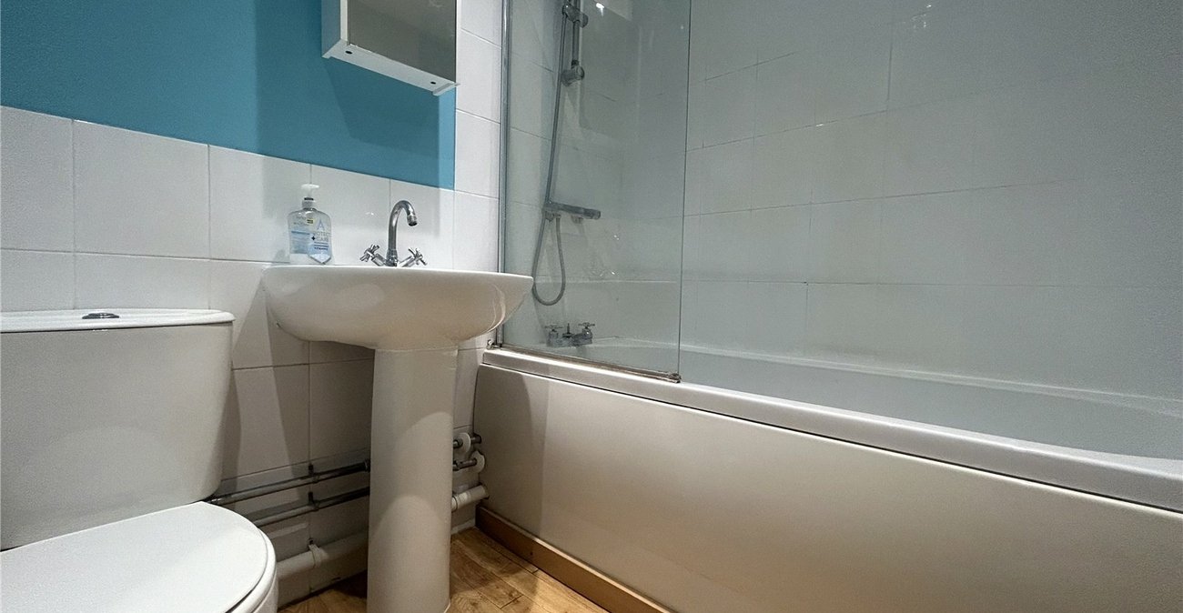 2 bedroom house for sale in Princes Park | Robinson Michael & Jackson