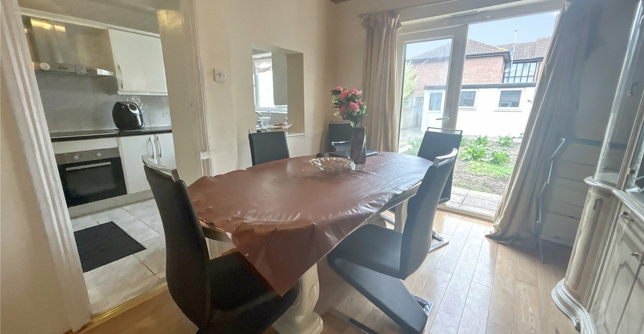4 bedroom house for sale in Sidcup | Robinson Jackson
