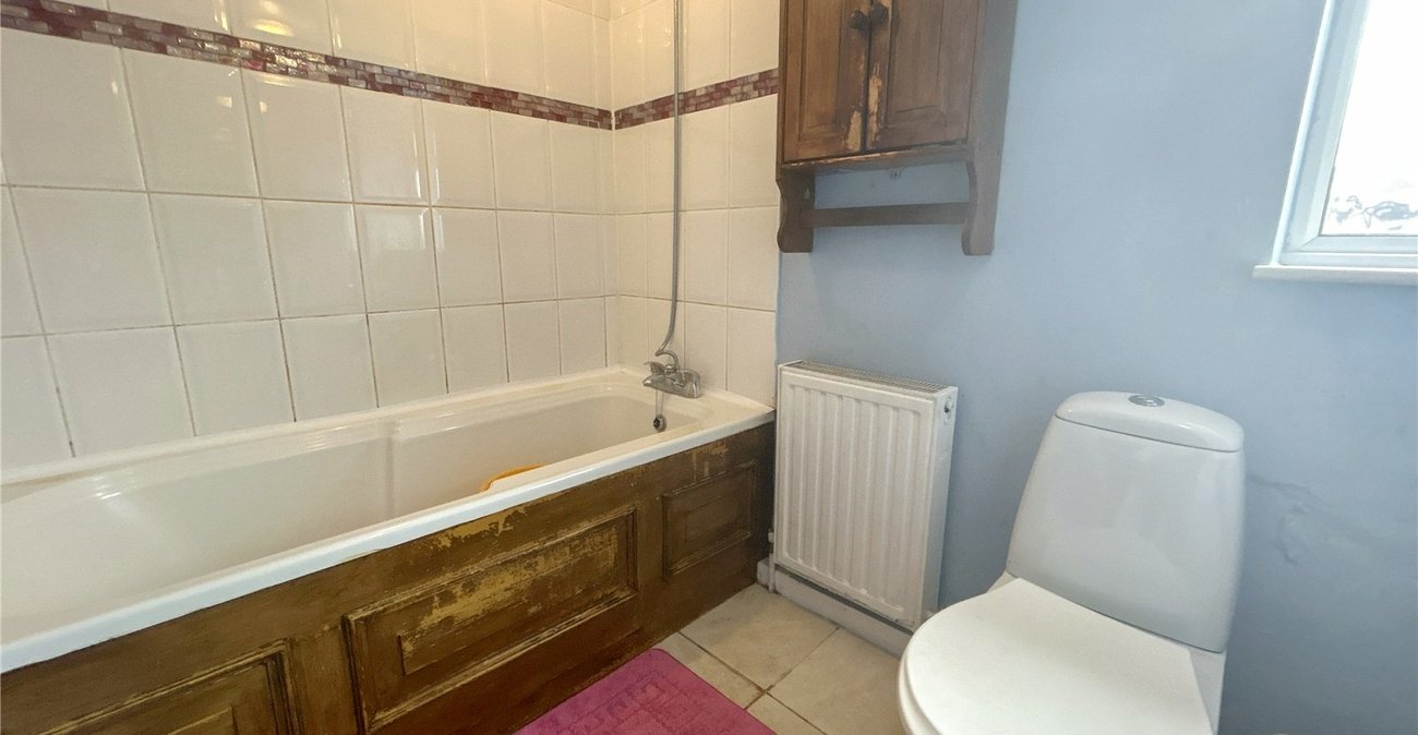 4 bedroom house for sale in Sidcup | Robinson Jackson