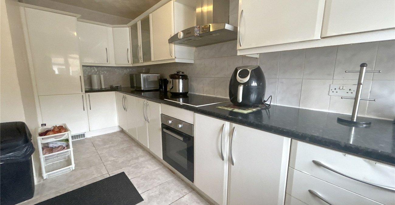 4 bedroom house for sale in Sidcup | Robinson Jackson