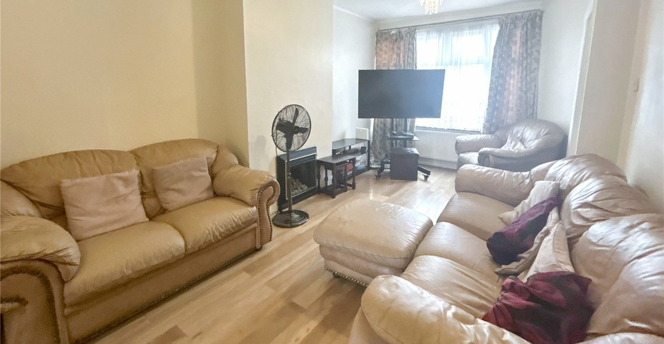 4 bedroom house for sale in Sidcup | Robinson Jackson