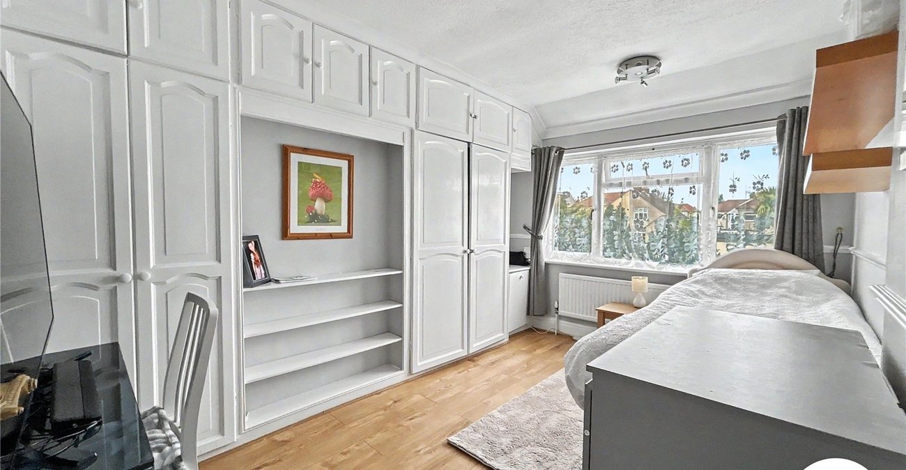 4 bedroom house for sale in Sidcup | Robinson Jackson