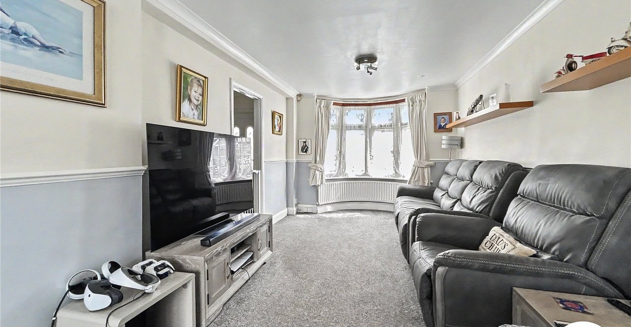 4 bedroom house for sale in Sidcup | Robinson Jackson