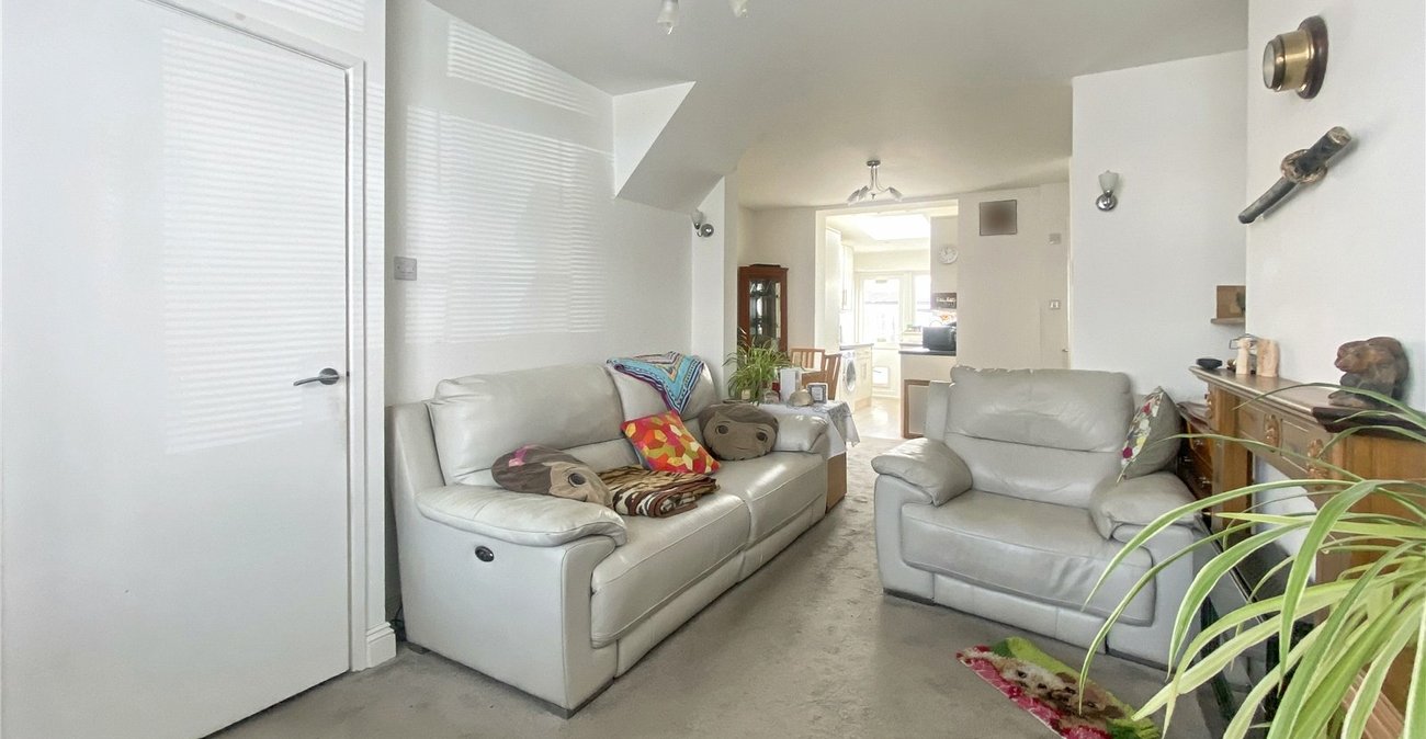 3 bedroom house for sale in Sidcup | Robinson Jackson