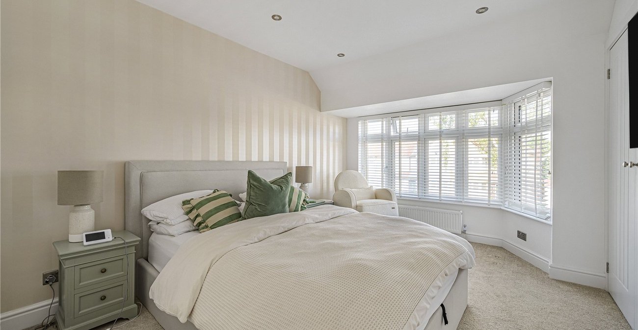 4 bedroom house for sale in Sidcup | Robinson Jackson