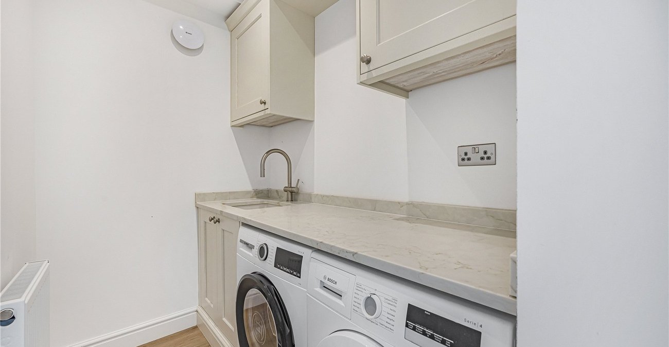 4 bedroom house for sale in Sidcup | Robinson Jackson