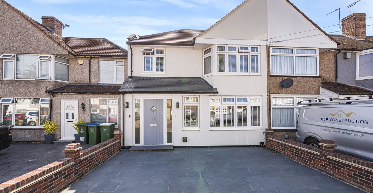 4 bedroom house for sale in Sidcup | Robinson Jackson