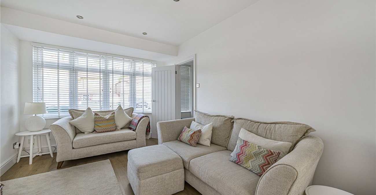 4 bedroom house for sale in Sidcup | Robinson Jackson