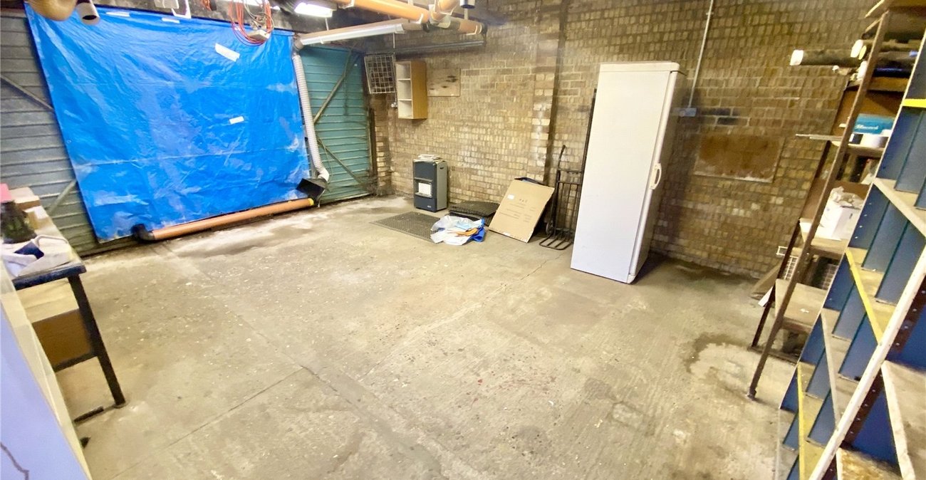 3 bedroom house for sale in Sidcup | Robinson Jackson