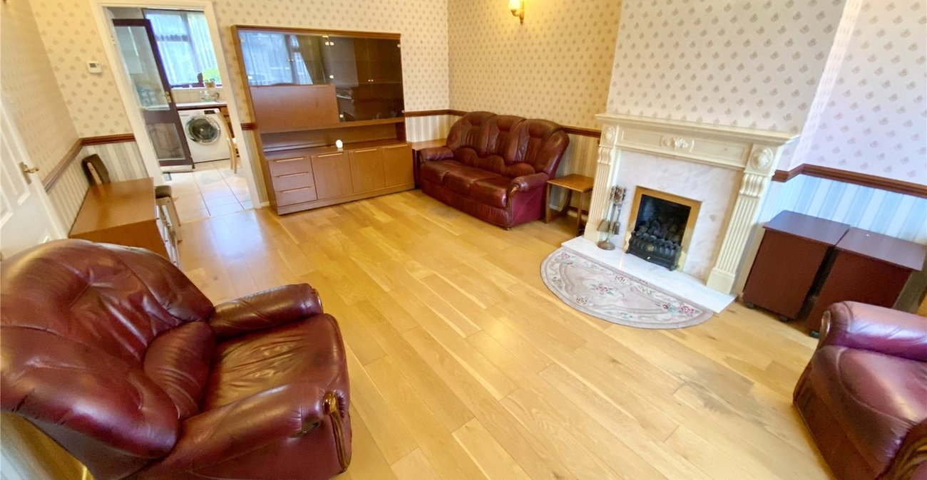 3 bedroom house for sale in Sidcup | Robinson Jackson